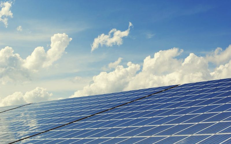 Os Benefícios da Energia Solar para Propriedades Rurais